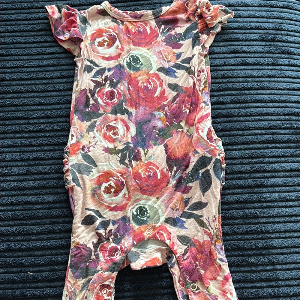 Posh Peanut Pink and Red Floral Footies